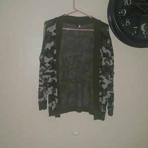 Army print green light cardigan