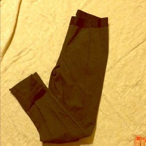 NWT H&M grey leggings, size medium.