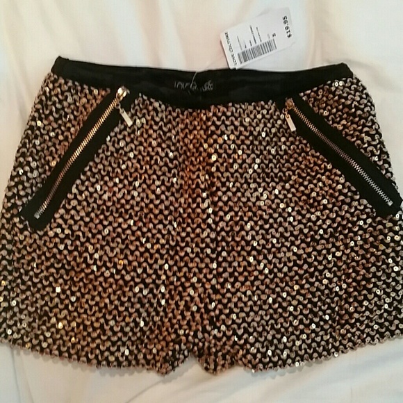 NWT bling gold shorts - Picture 1 of 2
