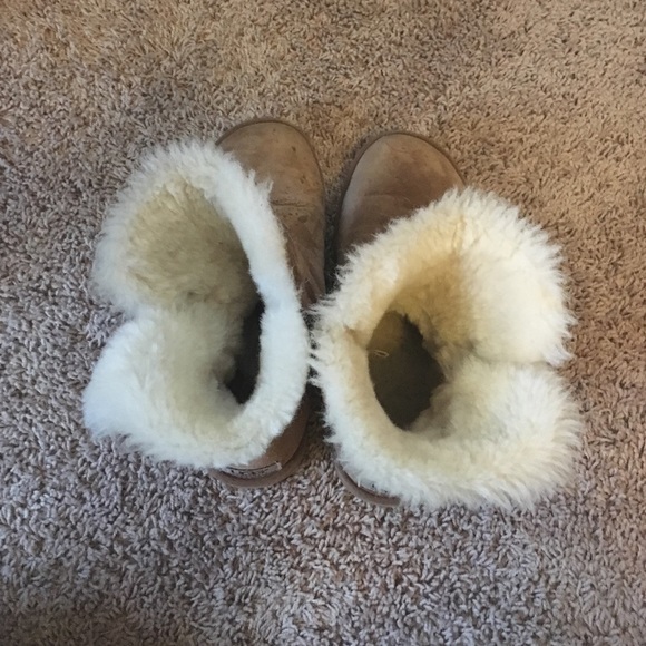 Used Uggs! - image 4
