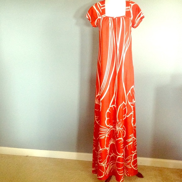 Vintage retro Hibiscus Flower Dress