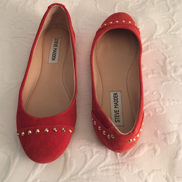 Steve Madden red studded flats