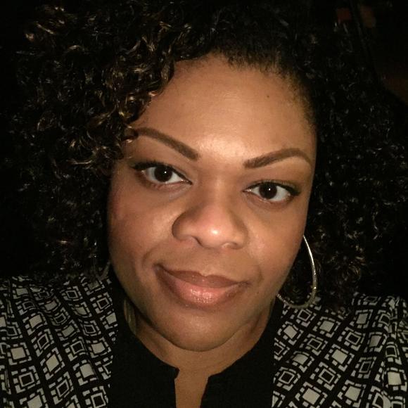 Meet your Posher, Tishana - Picture 1 of 1