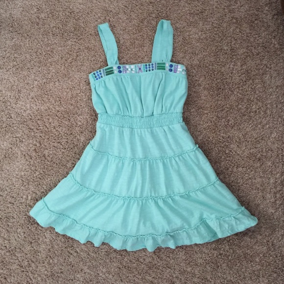 Girls dress