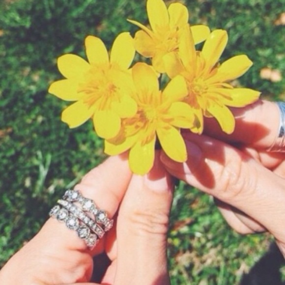 🆕 (3pc Set) Antique Stack Rings - Picture 2 of 4