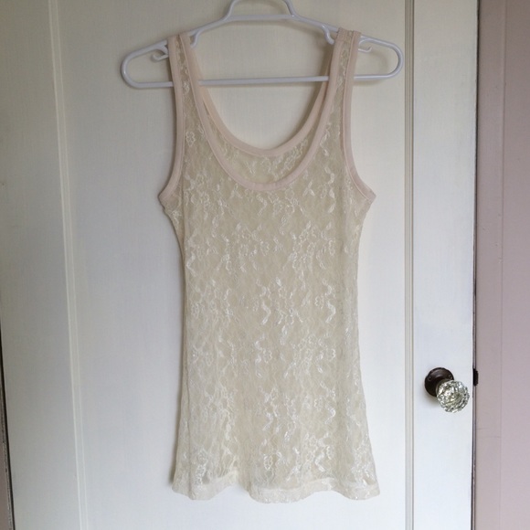 Lacy tank top - Picture 1 of 3