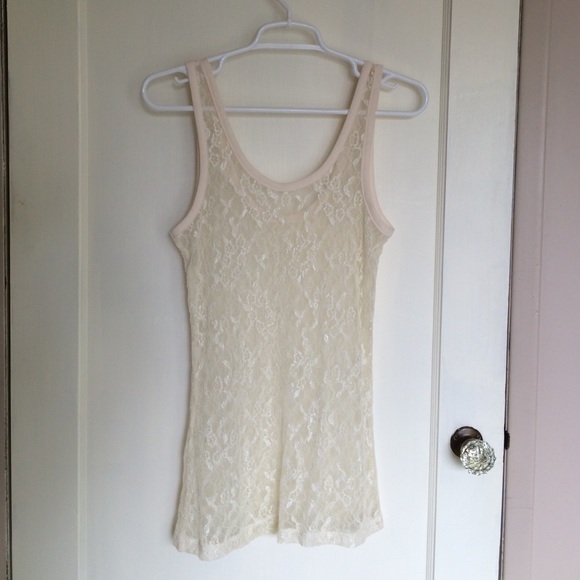 Lacy tank top - Picture 2 of 3