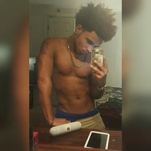 Meet your Posher, Mark