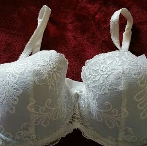 Le Mystere Bra