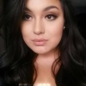 Meet your Posher, Isabel