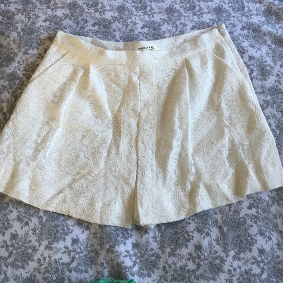 Monteau Shorts
