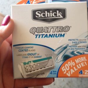 Schlick Quattro Titanium razor blades