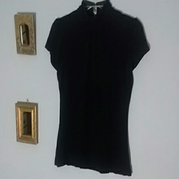 Cute s/s moc neck