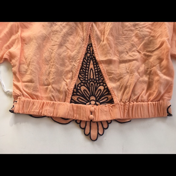 Brand new Challis 3/4 sleeve crop top - Picture 4 of 4