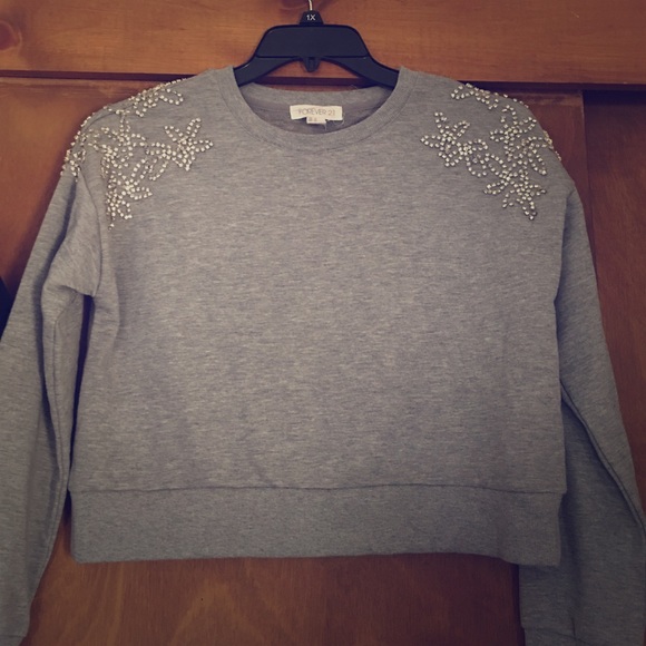 FOREVER 21 Diamond Crop Top