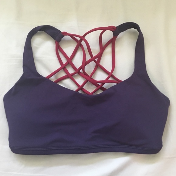 Lululemon free to be sports bra. Size 4.