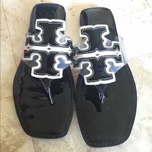 Tory Burch Patent Grier Flats Black/White