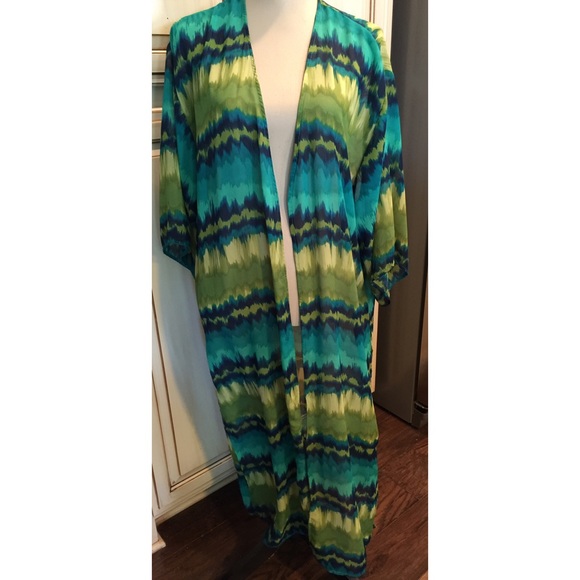 NWT Bobeau Sheer Long Open Kimono Top💚