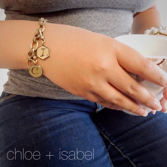 TRÈSORS TOGGLE BRACELET  with "C" & "I" charms