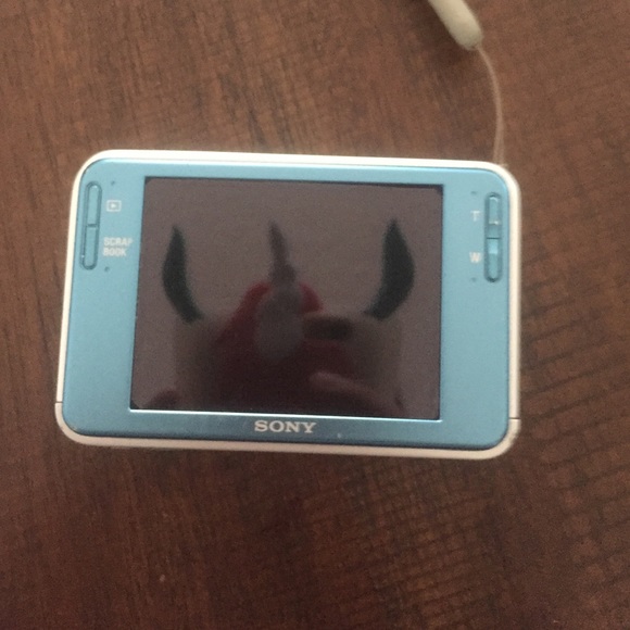 Sony digital camera - Picture 3 of 4