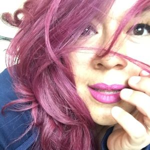 Meet your Posher, Eva