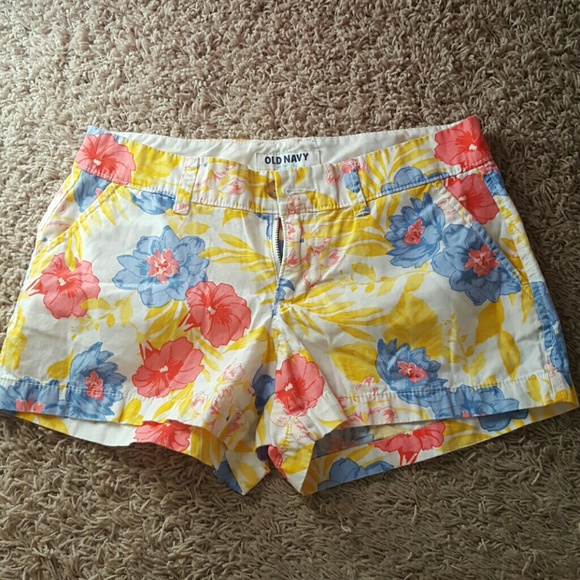 Old Navy floral shorts