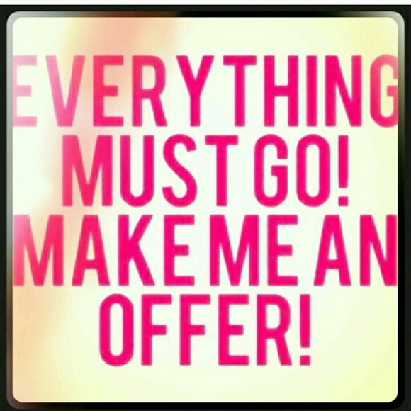 MAKE AN OFFER!!! I'M MOVING!!!