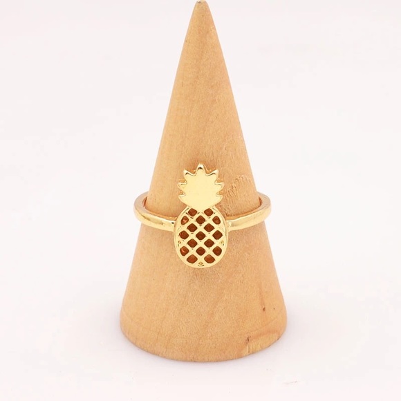 Jewelry - 🌟SALE🌟💟Gold Pineapple Ring💟