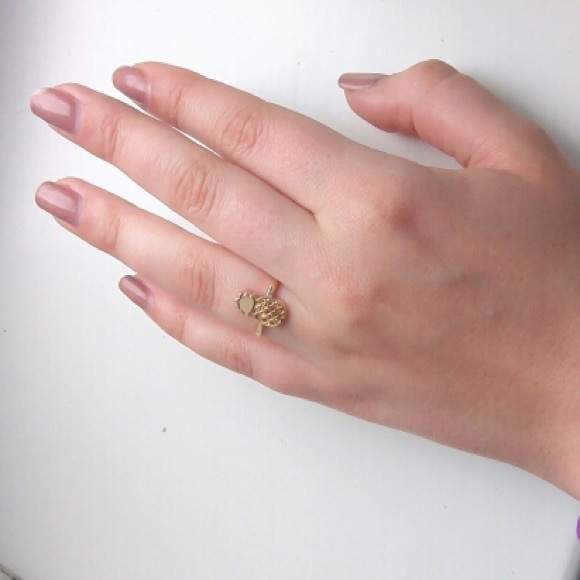 🌟SALE🌟💟Gold Pineapple Ring💟 - Picture 4 of 4