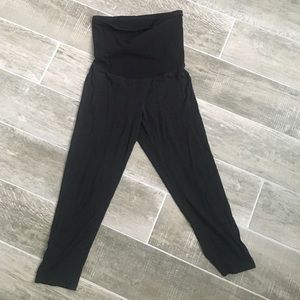 A pea in the pod black maternity leggings