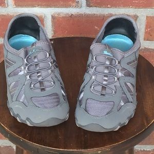 Sketchers size 8.5