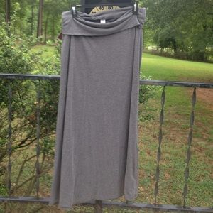 Old Navy Gray Maternity Maxi
