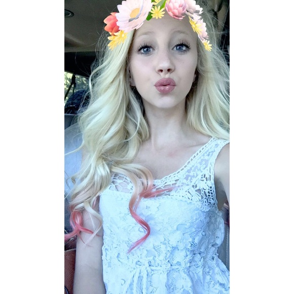 Meet your Posher, Josie - Picture 1 of 1