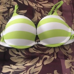 Hollister bra