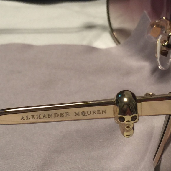 Authentic Alexander Mcqueen Aviator Sunglasses! - image 2