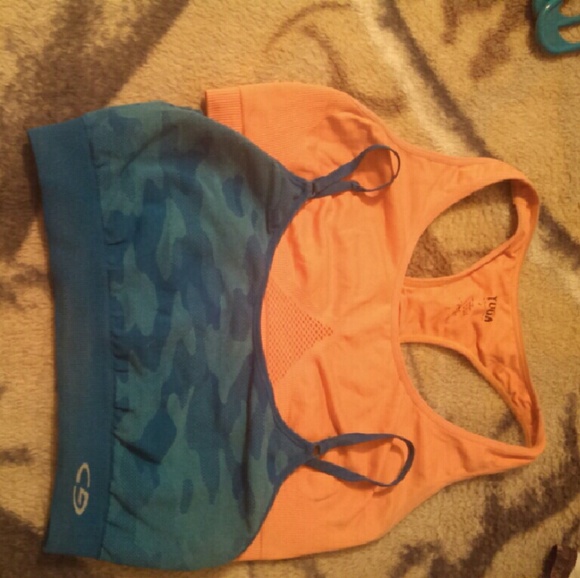 Sports bra's