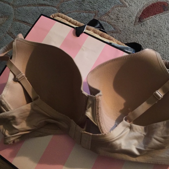 VS Perfect Coverage - Picture 2 of 3