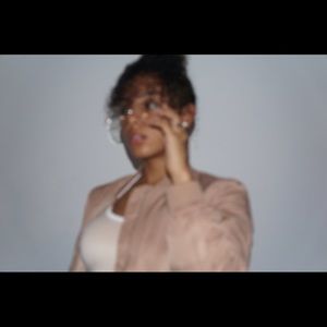 Meet your Posher, Destiny