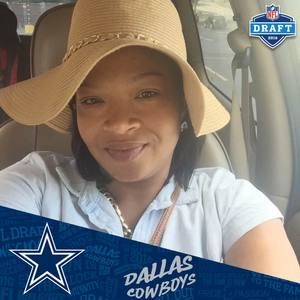 Meet your Posher, Antoinette