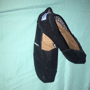 NWOT TOMS
