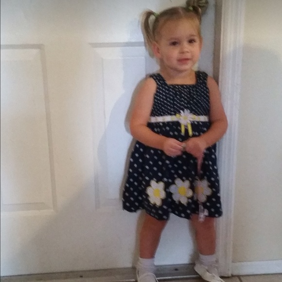 2t girls dress blue w/ white dots & sunflowers