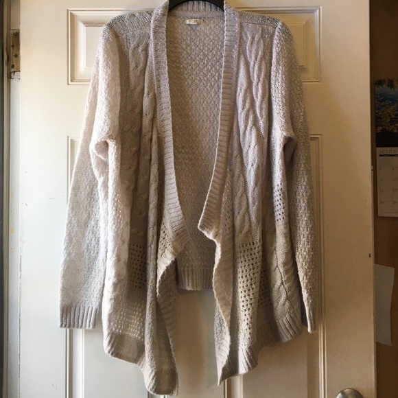 Super soft flowy cardigan