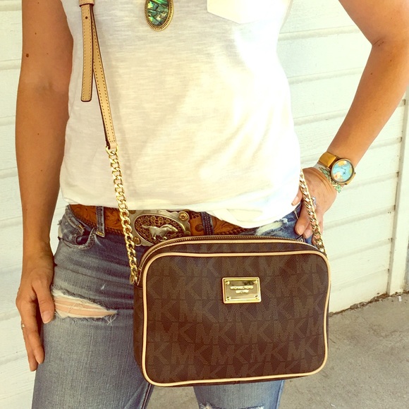 Michael Kors Jet Set Crossbody bag