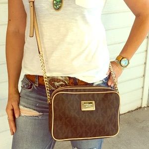 Michael Kors Jet Set Crossbody bag