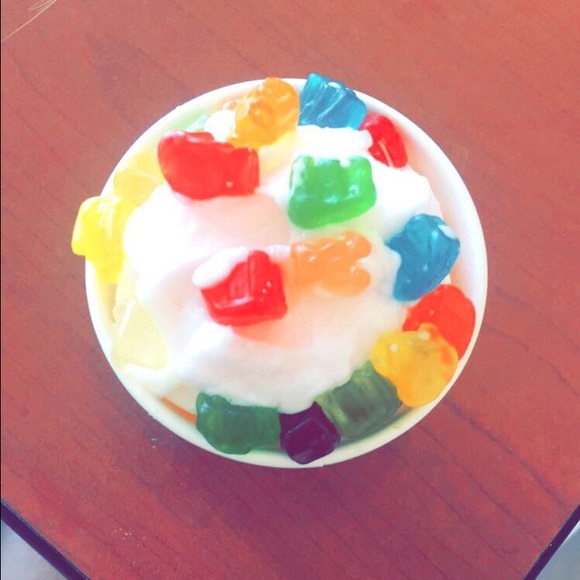 Meet your Posher, Cassidy - Picture 1 of 1