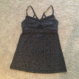 Lululemon tank top