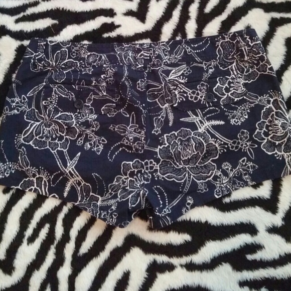 FLASH SALE! Express shorts