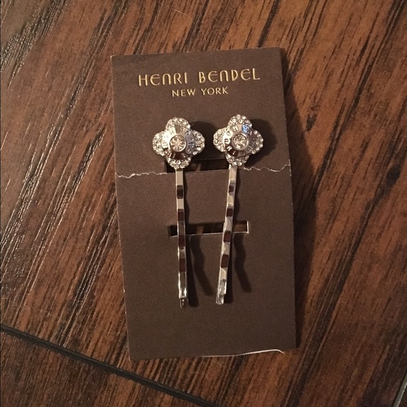 Henri Bendel hair clips