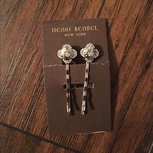 Henri Bendel hair clips