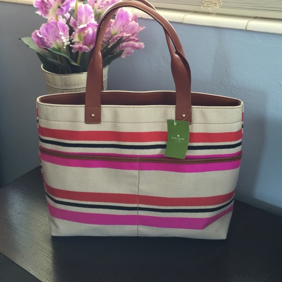 SPECIAL Kate Spade Magazine Tote - Picture 2 of 4